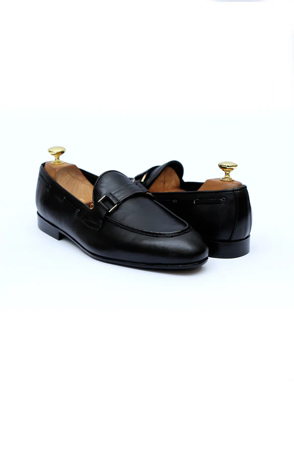 Simple Buckle Plain Leather Handmade Shoes In Black